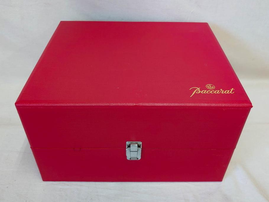 フランス　Baccarat　バカラ　特別限定　希少　1989-6/80　きらめく上品なカットが美しいビアマグ(フルレッドクリスタルガラス、ジョッキ、グラス、ケース付き、証明書付き)(R-077069)