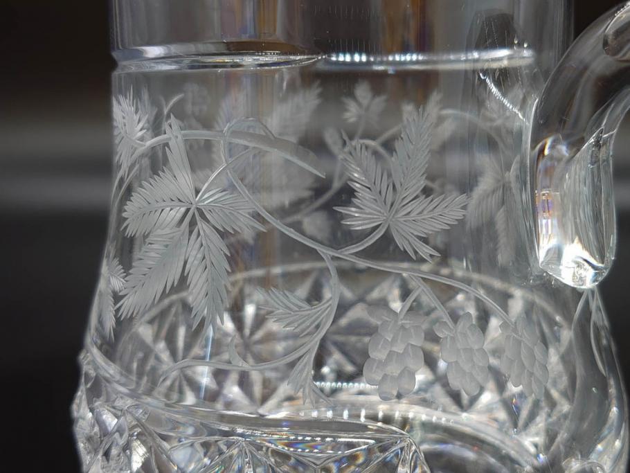 フランス　Baccarat　バカラ　特別限定　希少　1989-7/80　きらめく上品なカットが美しいビアマグ(フルレッドクリスタルガラス、ジョッキ、グラス、ケース付き、証明書付き)(R-077070)