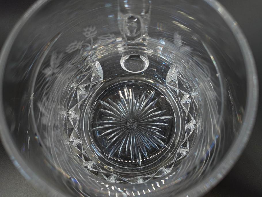 フランス　Baccarat　バカラ　特別限定　希少　1989-7/80　きらめく上品なカットが美しいビアマグ(フルレッドクリスタルガラス、ジョッキ、グラス、ケース付き、証明書付き)(R-077070)