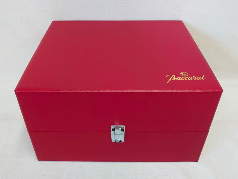 フランス　Baccarat　バカラ　特別限定　希少　1989-8/80　きらめく上品なカットが美しいビアマグ(フルレッドクリスタルガラス、ジョッキ、グラス、ケース付き、証明書なし)(R-077071)