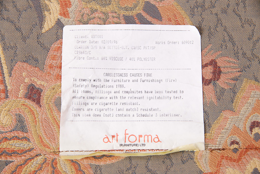 中古　art forma(アートフォーマ)　イギリスから華やかなファブリックのソファ(3人掛け)(定価約62万円)(R-049028)