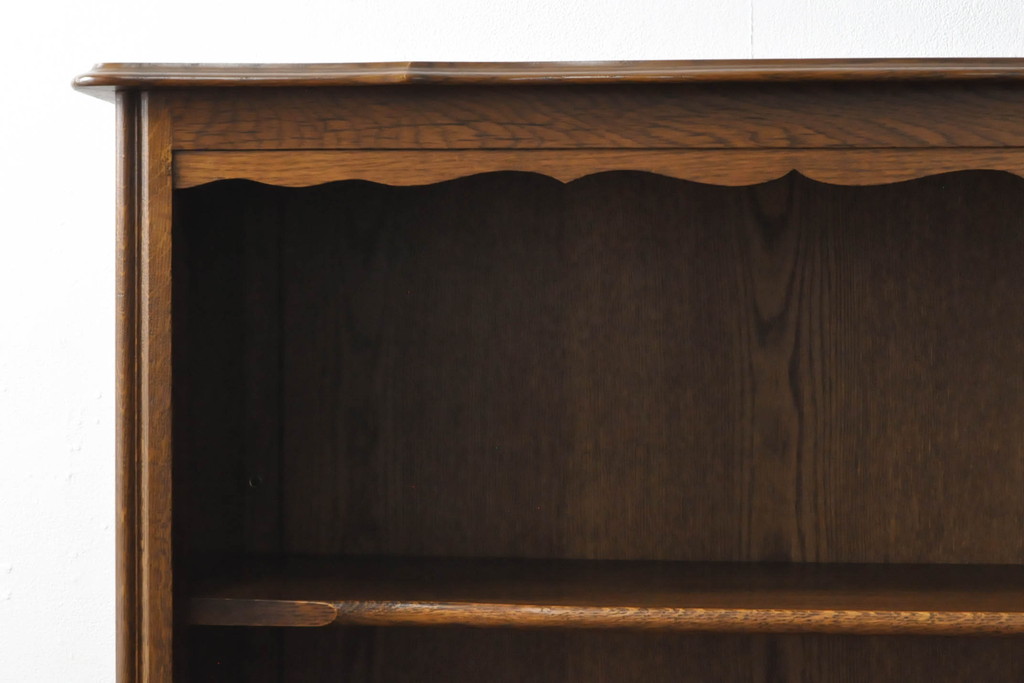 ベルギービンテージ　オーク材　上品でエレガントな佇まいが魅力!細部まで凝ったつくりのキャビネット(収納棚、本棚、ブックシェルフ、食器棚、ヴィンテージ)(R-059458)