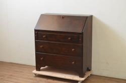 中古　美品　アメリカ製　センチュリー社(CENTURY)　クラシカルなデザインの縦型チェスト(サイドチェスト、引き出し)(定価約105万円)(R-049890)