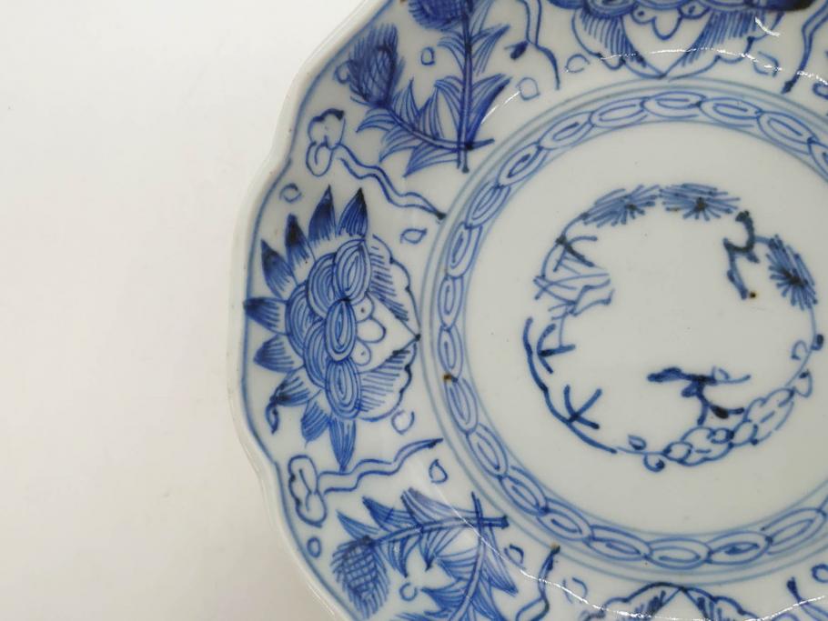 幕末期　古伊万里　輪花型　線描き　草花図　約15cm　4.9寸　手描きのあたたかみが魅力のなます皿2枚セット(中皿、和皿、和食器、四寸九分)(R-076820)