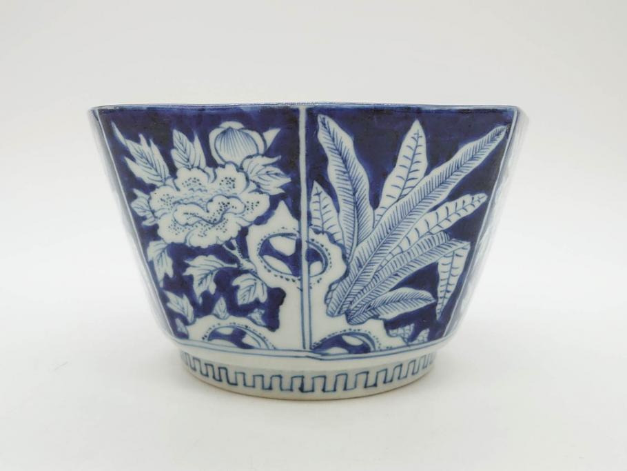 江戸期　古伊万里　染付　麒麟　花の図　約18cm　6寸　大胆な図柄と藍色が目を惹く鉢(六寸、和食器、和皿)(R-077088)