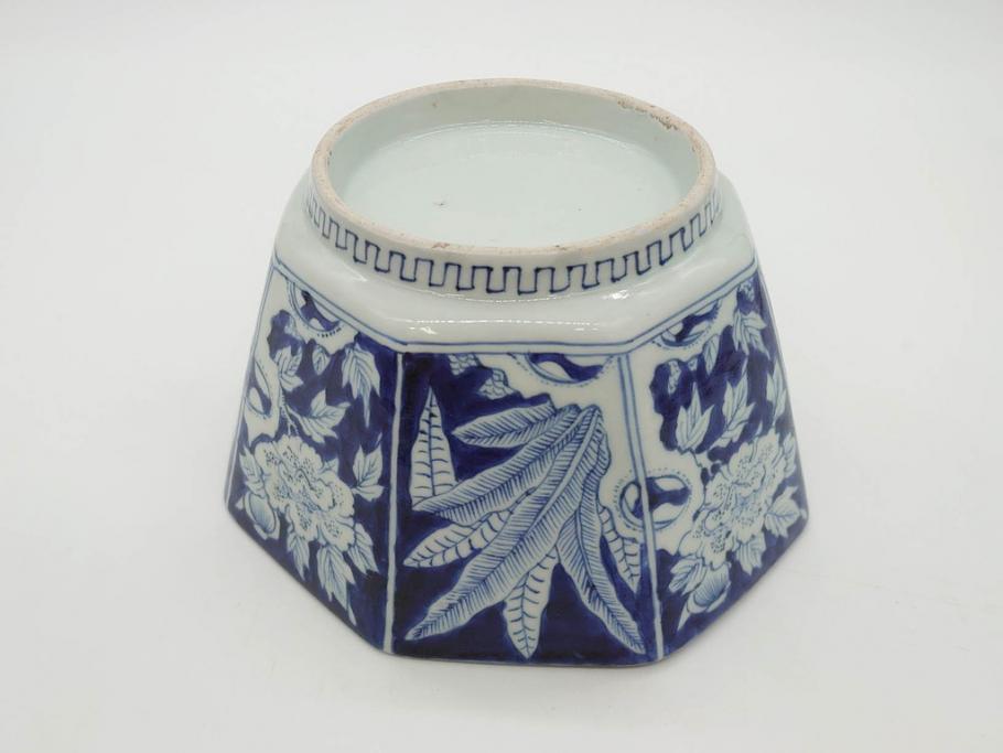 江戸期　古伊万里　染付　麒麟　花の図　約18cm　6寸　大胆な図柄と藍色が目を惹く鉢(六寸、和食器、和皿)(R-077088)