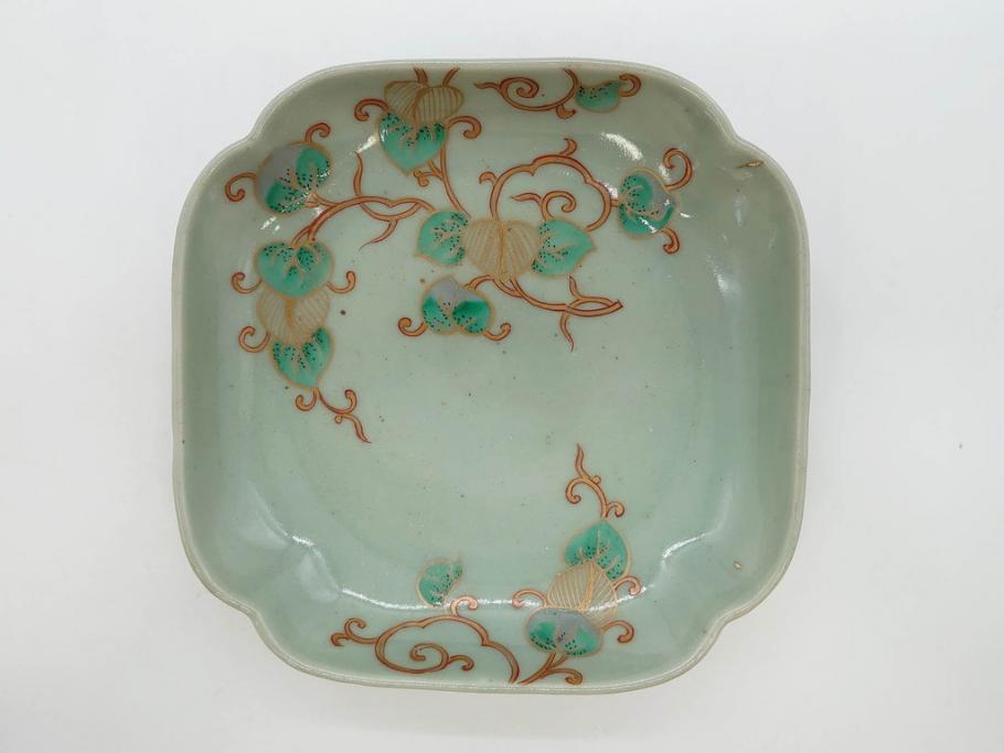 江戸期　古伊万里　青磁　金彩　蔦文　約18cm　6寸　金彩が上品なアクセントになる変形皿2枚セット(六寸、中皿、和食器、和皿)(R-077090)