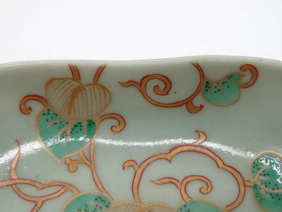 江戸期　古伊万里　青磁　金彩　蔦文　約18cm　6寸　金彩が上品なアクセントになる変形皿2枚セット(六寸、中皿、和食器、和皿)(R-077090)