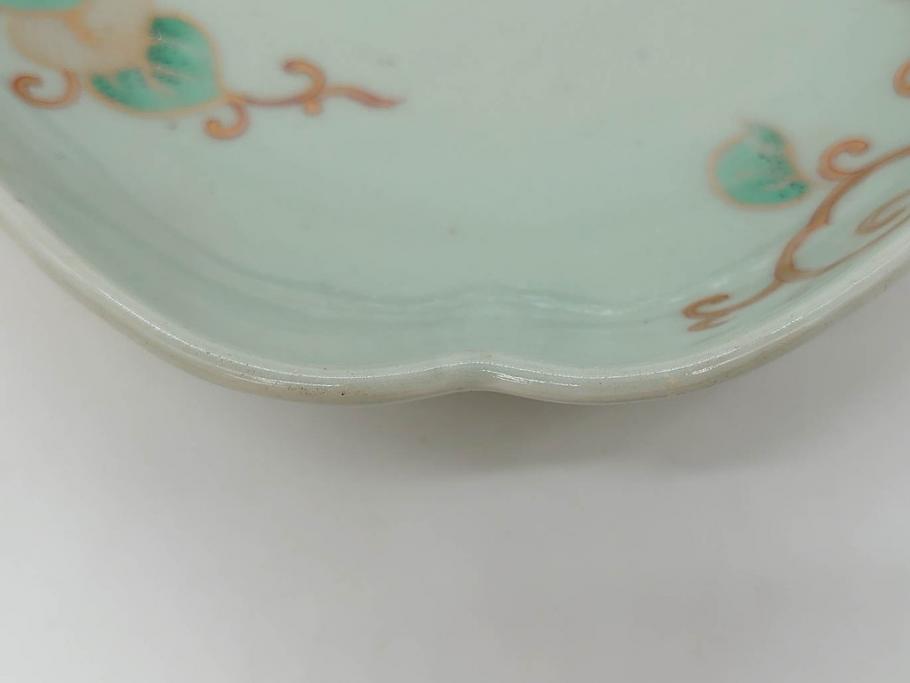 江戸期　古伊万里　青磁　金彩　蔦文　約18cm　6寸　金彩が上品なアクセントになる変形皿2枚セット(六寸、中皿、和食器、和皿)(R-077090)