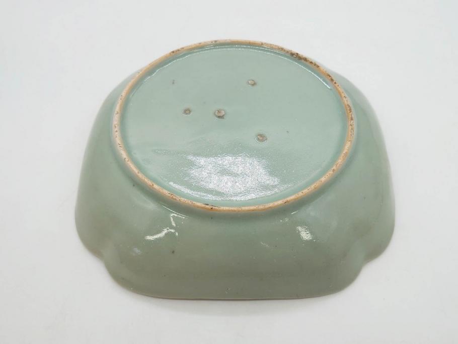 江戸期　古伊万里　青磁　金彩　蔦文　約18cm　6寸　金彩が上品なアクセントになる変形皿2枚セット(六寸、中皿、和食器、和皿)(R-077090)