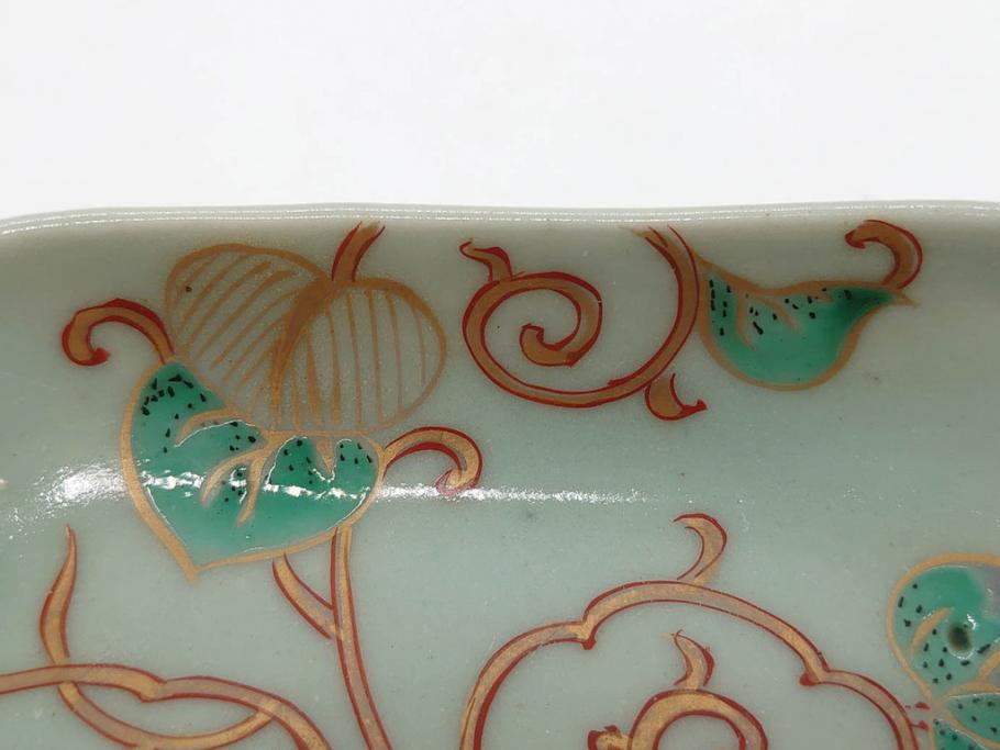 江戸期　古伊万里　青磁　金彩　蔦文　約18cm　6寸　金彩が上品なアクセントになる変形皿3枚セット(六寸、中皿、和食器、和皿)(R-077091)