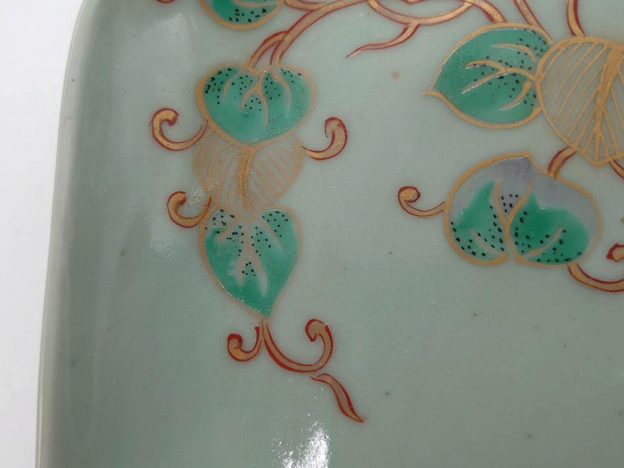江戸期　古伊万里　青磁　金彩　蔦文　約18cm　6寸　金彩が上品なアクセントになる変形皿3枚セット(六寸、中皿、和食器、和皿)(R-077091)