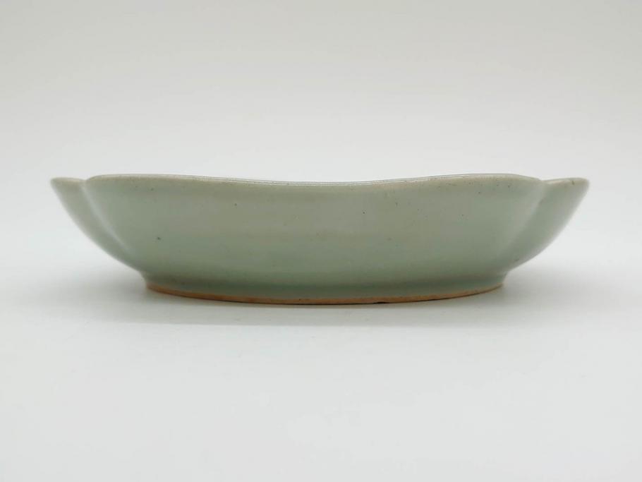 江戸期　古伊万里　青磁　金彩　蔦文　約18cm　6寸　金彩が上品なアクセントになる変形皿3枚セット(六寸、中皿、和食器、和皿)(R-077091)