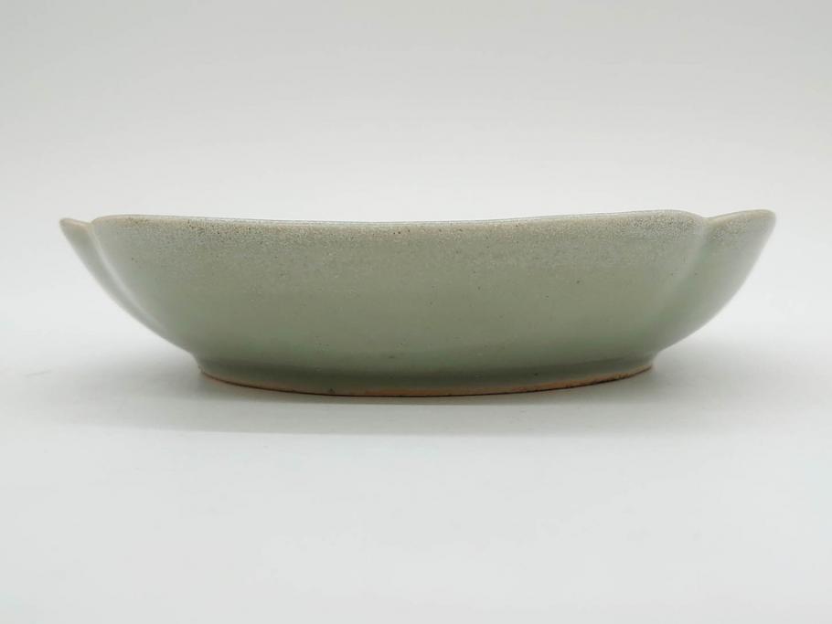 江戸期　古伊万里　青磁　金彩　蔦文　約18cm　6寸　金彩が上品なアクセントになる変形皿3枚セット(六寸、中皿、和食器、和皿)(R-077091)