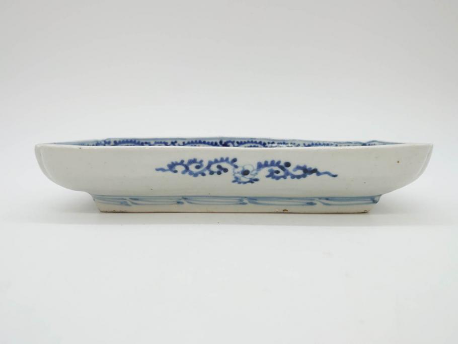 江戸期　古伊万里　染付　冨貴長春　約21cm　7.1寸　牡丹蛸唐草文　細やかで力強く描かれた文様が魅力的な長皿2枚セット(七寸一分、和食器、和皿)(R-077092)