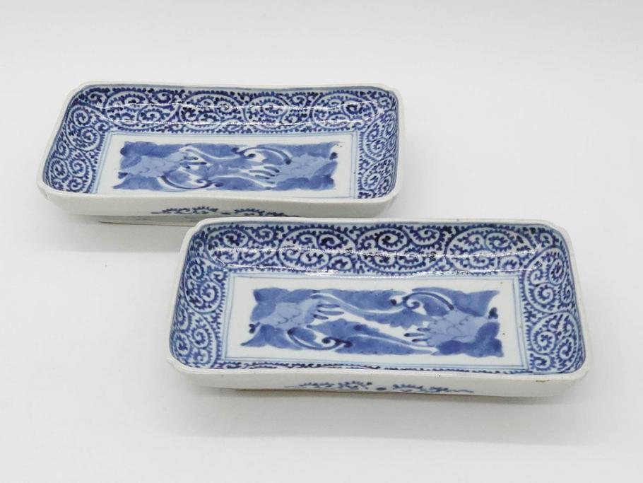 江戸期　古伊万里　染付　冨貴長春　約21cm　7.1寸　牡丹蛸唐草文　細やかで力強く描かれた文様が魅力的な長皿2枚セット(七寸一分、和食器、和皿)(R-077093)