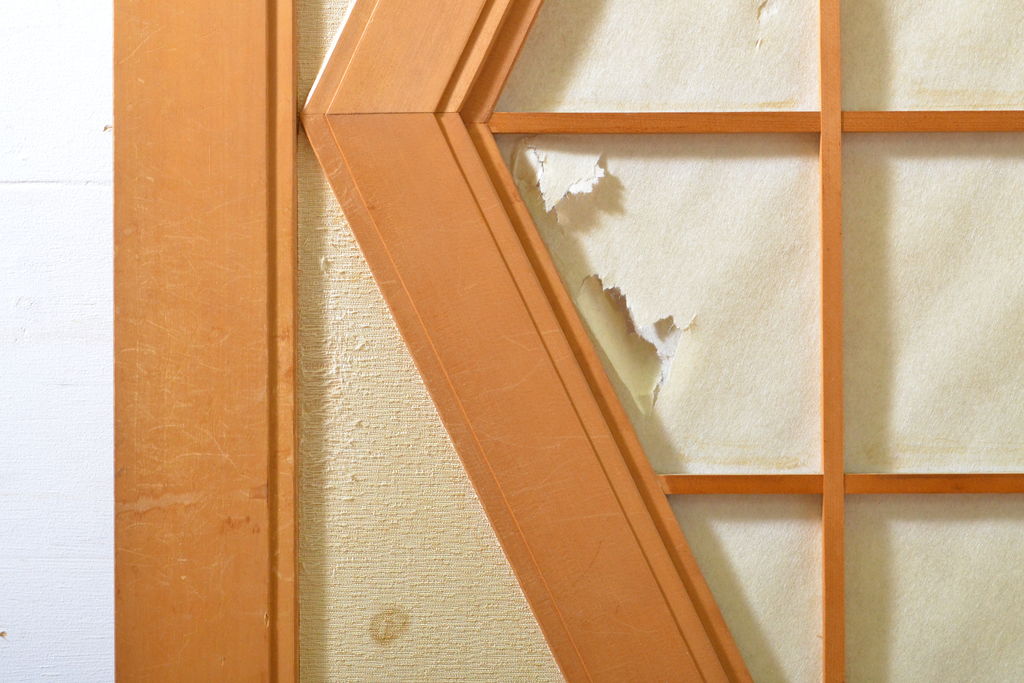 レトロ建具　昭和レトロ　個性的なデザインが目を惹くひし型引き戸1枚(障子戸、板戸、建具)(R-062714)