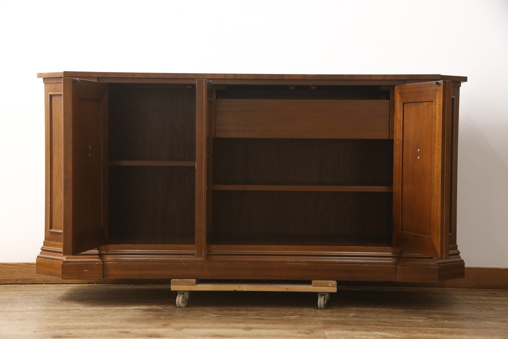 中古　美品　DREXEL HERITAGE(ドレクセルヘリテイジ)　FRANCESCA(フランチェスカ)　マホガニー　高級感あふれるクリデンザ(クレデンザ、収納棚、キャビネット、サイドボード)(定価約90万円)(R-058579)