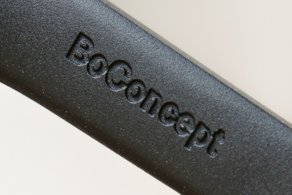 中古　ボーコンセプト(BoConcept)　アデレート(ADELAIDE)　柔らかな曲線とシンプルなフォルムの回転式アームチェア(回転チェア、回転椅子、イス)(定価約14万円)(R-083343)