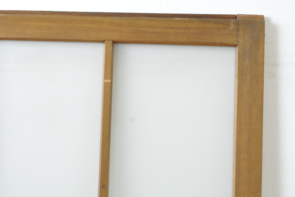 アンティーク建具　シンプルなデザインでどんな空間にも合わせやすいガラス引き戸1枚(ガラス戸、建具)(R-062811)