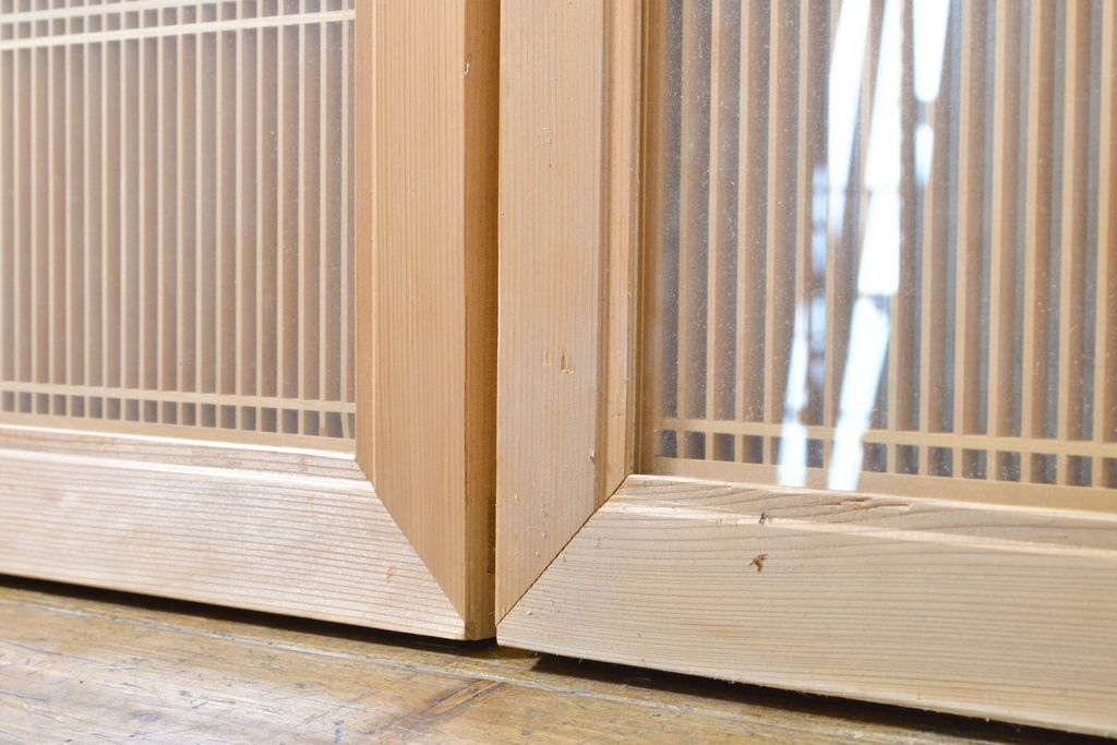ビンテージ建具　両面ガラス　繊細な格子が目を惹く筬(おさ)欄間2枚セット(明り取り、明かり取り、オサランマ、ヴィンテージ、建具)(R-062630)