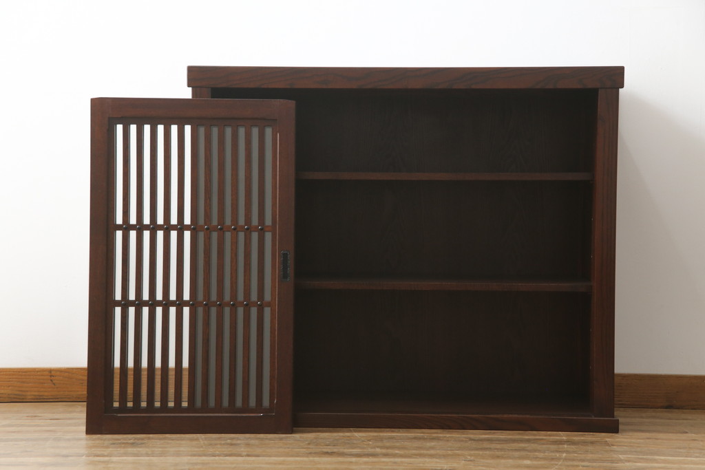 中古　美品　上質な和の空間を演出する水屋箪笥サイドボード(サイドキャビネット、収納棚、戸棚、下駄箱)(R-071602)