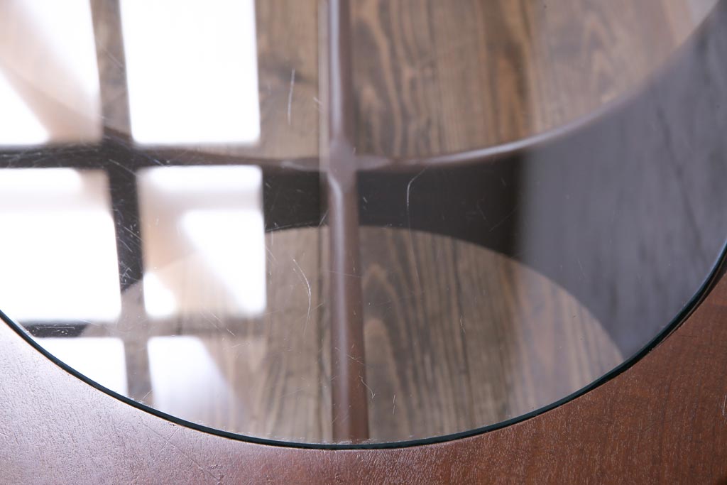 ヴィンテージ家具　北欧ビンテージ　G-plan(ジープラン)　　ガラストップがおしゃれなチーク材のコーヒーテーブル(センターテーブル)
