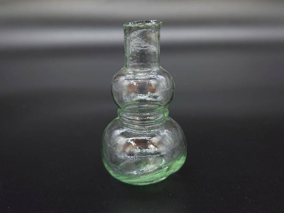 戦前　当時物　瓢箪型　気泡や絶妙なフォルムが味わいのあるニッキ水瓶5個セット(豆ガラス、ちびニッキ水、ガラス容器、駄菓子屋ビン、ペロペロ、レトロガラス、一輪挿し、ひょうたん)(R-077061)