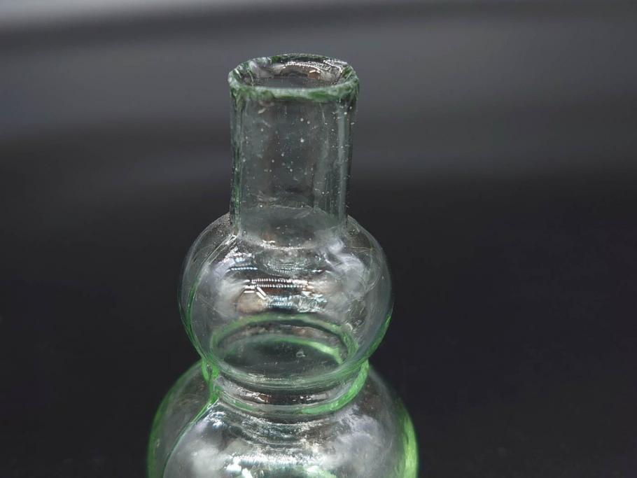 戦前　当時物　瓢箪型　気泡や絶妙なフォルムが味わいのあるニッキ水瓶5個セット(豆ガラス、ちびニッキ水、ガラス容器、駄菓子屋ビン、ペロペロ、レトロガラス、一輪挿し、ひょうたん)(R-077061)