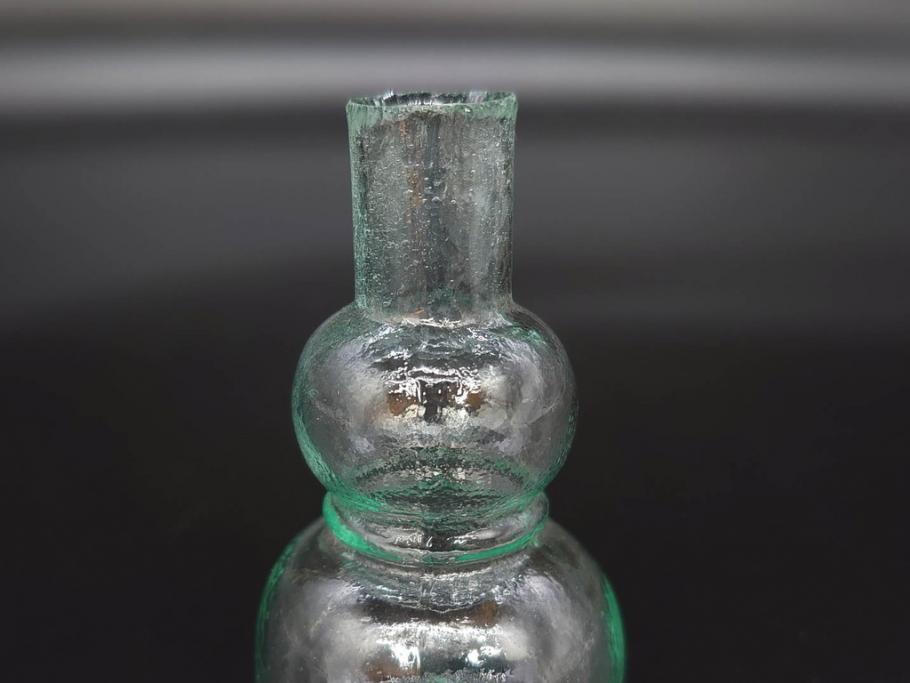 戦前　当時物　瓢箪型　気泡や絶妙なフォルムが味わいのあるニッキ水瓶5個セット(豆ガラス、ちびニッキ水、ガラス容器、駄菓子屋ビン、ペロペロ、レトロガラス、一輪挿し、ひょうたん)(R-077061)