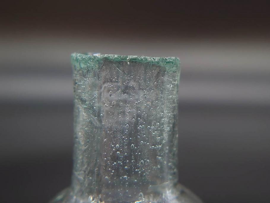 戦前　当時物　瓢箪型　気泡や絶妙なフォルムが味わいのあるニッキ水瓶5個セット(豆ガラス、ちびニッキ水、ガラス容器、駄菓子屋ビン、ペロペロ、レトロガラス、一輪挿し、ひょうたん)(R-077061)