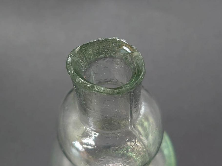 戦前　当時物　瓢箪型　気泡や絶妙なフォルムが味わいのあるニッキ水瓶5個セット(豆ガラス、ちびニッキ水、ガラス容器、駄菓子屋ビン、ペロペロ、レトロガラス、一輪挿し、ひょうたん)(R-077062)