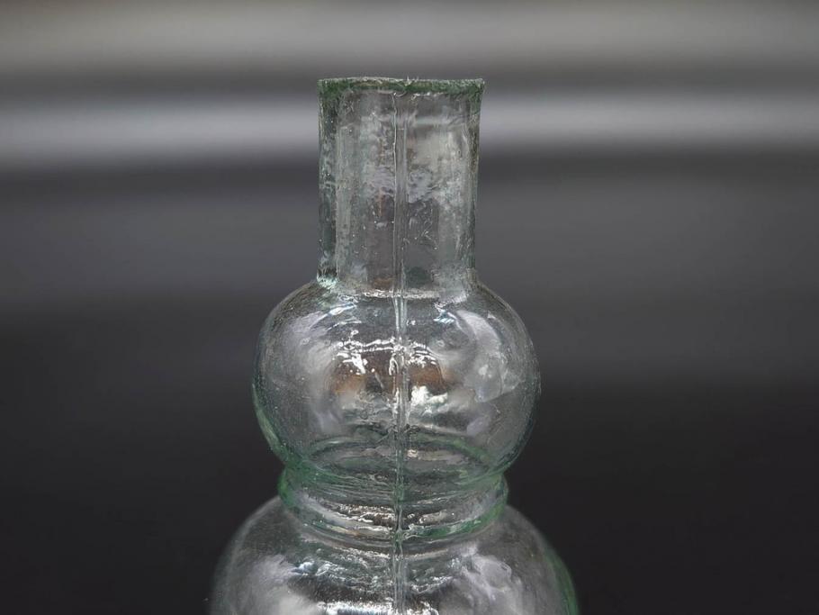 戦前　当時物　瓢箪型　気泡や絶妙なフォルムが味わいのあるニッキ水瓶5個セット(豆ガラス、ちびニッキ水、ガラス容器、駄菓子屋ビン、ペロペロ、レトロガラス、一輪挿し、ひょうたん)(R-077062)