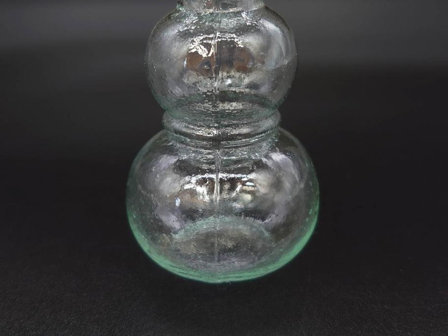 戦前　当時物　瓢箪型　気泡や絶妙なフォルムが味わいのあるニッキ水瓶5個セット(豆ガラス、ちびニッキ水、ガラス容器、駄菓子屋ビン、ペロペロ、レトロガラス、一輪挿し、ひょうたん)(R-077062)