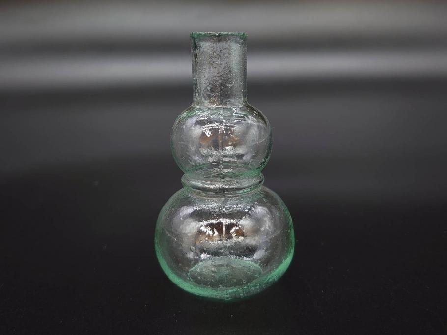戦前　当時物　瓢箪型　気泡や絶妙なフォルムが味わいのあるニッキ水瓶5個セット(豆ガラス、ちびニッキ水、ガラス容器、駄菓子屋ビン、ペロペロ、レトロガラス、一輪挿し、ひょうたん)(R-077062)