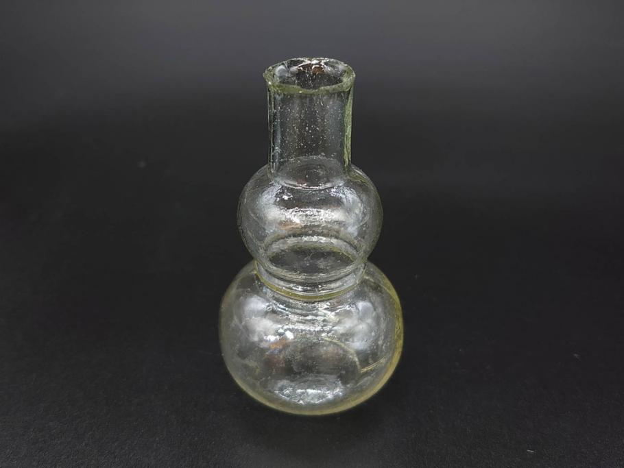 戦前　当時物　瓢箪型　気泡や絶妙なフォルムが味わいのあるニッキ水瓶5個セット(豆ガラス、ちびニッキ水、ガラス容器、駄菓子屋ビン、ペロペロ、レトロガラス、一輪挿し、ひょうたん)(R-077063)