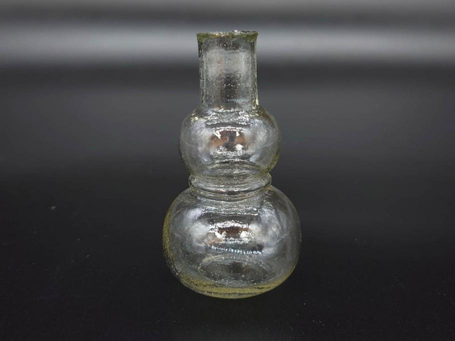 戦前　当時物　瓢箪型　気泡や絶妙なフォルムが味わいのあるニッキ水瓶5個セット(豆ガラス、ちびニッキ水、ガラス容器、駄菓子屋ビン、ペロペロ、レトロガラス、一輪挿し、ひょうたん)(R-077063)