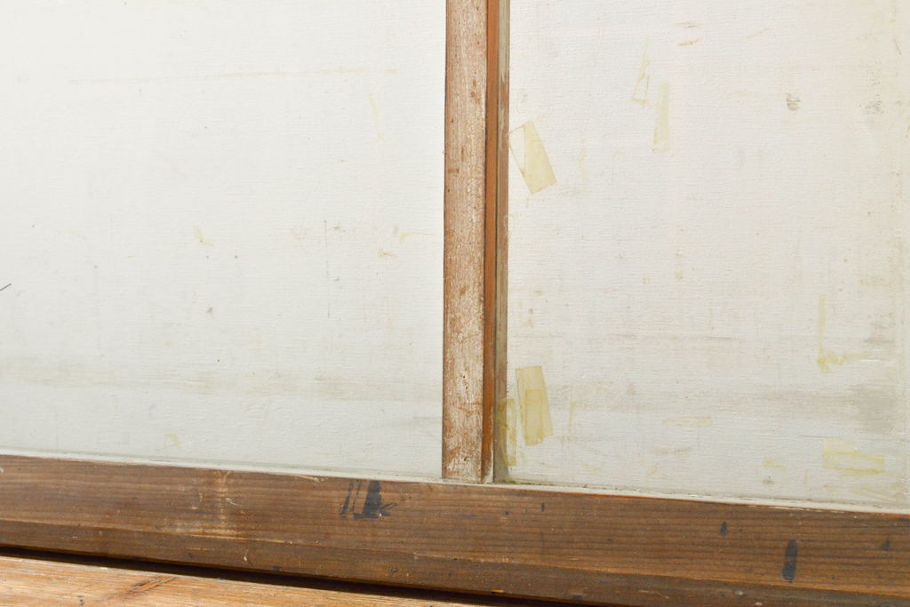 アンティーク建具　シンプルなデザインで使いやすい小窓付きガラス欄間1枚(明かり取り、明り取り、窓、建具)(R-063023)