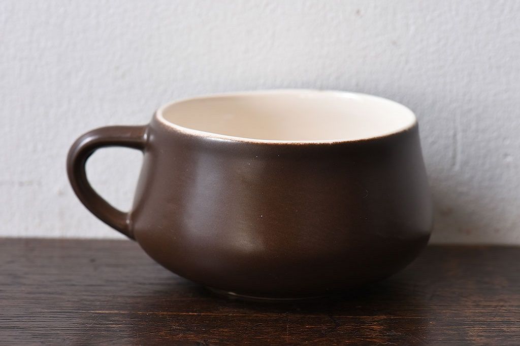 イギリスビンテージ　Honiton Pottery チョコレートブラウンのカップ&ソーサー2客セット(洋食器、陶器)(2)