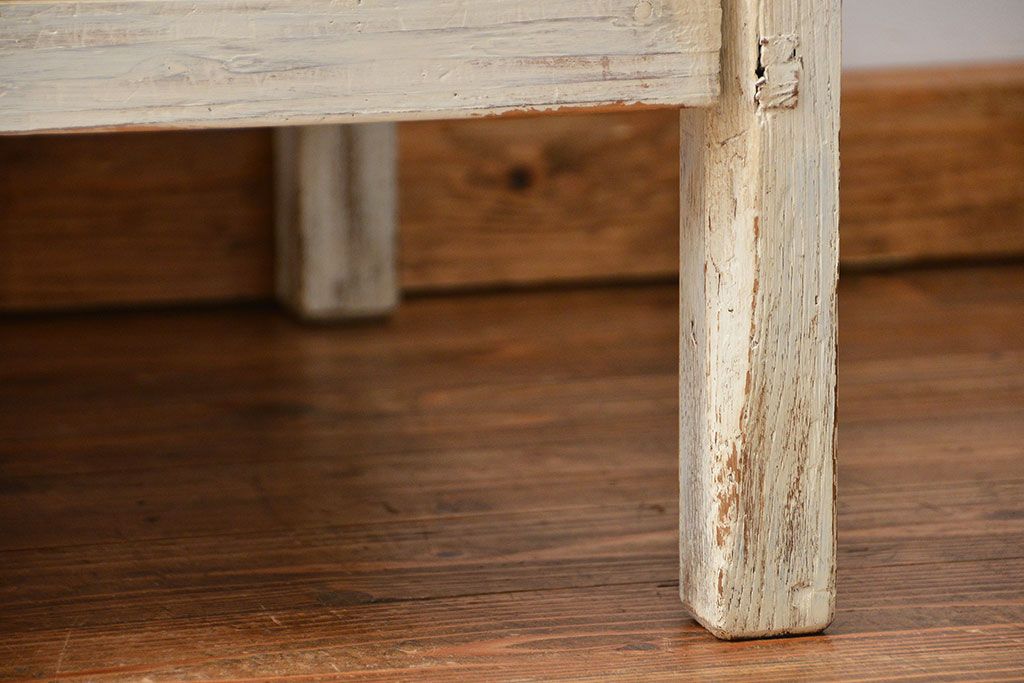 アンティーク雑貨　アンティークペイント 古い木の作業台(テーブル、机)
