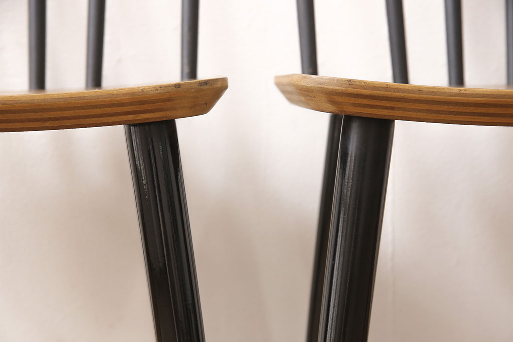 ヴィンテージ家具　北欧家具　デンマーク　チーク材　ツートーンカラーがおしゃれなチェア2脚セット(ダイニングチェア、板座チェア、椅子、ビンテージ)(R-049389)