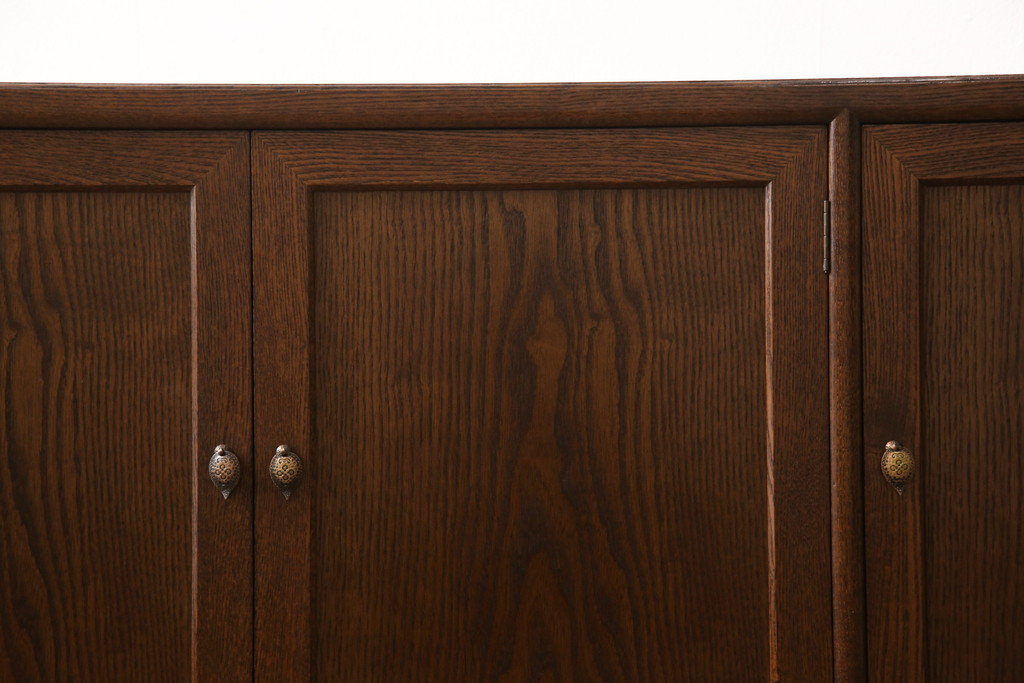 中古　美品　国産高級工芸家具　タモ材　松本民芸風　シンプルで洗練された佇まいの朝鮮棚サイドボード(収納棚、戸棚、キャビネット)(R-056424)
