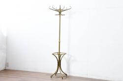 中古　美品　最高級品　オランダ　アイホールツ(EICHHOLTZ)　真鍮製　アンティーク仕上げ　空間のアクセントになるラグジュアリーなコートハンガー(ポールハンガー、洋服掛け、帽子掛け、傘立て、ブラス)(定価約26万円)(R-083583)
