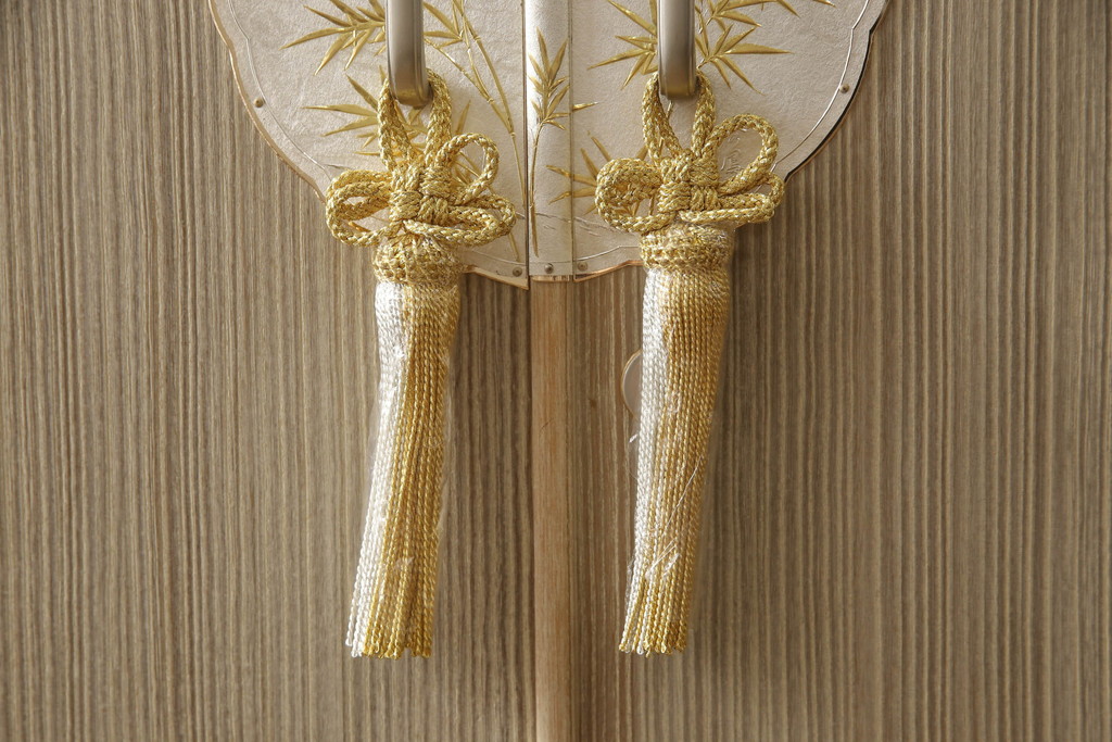 中古　国産　凛とした佇まいが美しい高級総桐箪笥(総桐たんす、着物箪笥、和たんす、胴丸)(R-055781)