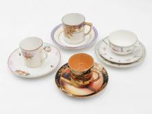 極希少　フランス　1900年代　オールドサンルイ　タルマ　TALMA　金彩　繊細なデザインが上品な雰囲気を醸し出すリキュールセット(ヨーロッパ最古のクリスタルガラスメーカー、Saint Louis、デカンタ、デキャンタ、カラフェ、グラス5客、アンティーク、トレー、トレイ、木箱付き)(検索ワード:オールドバカラ)(R-075224)
