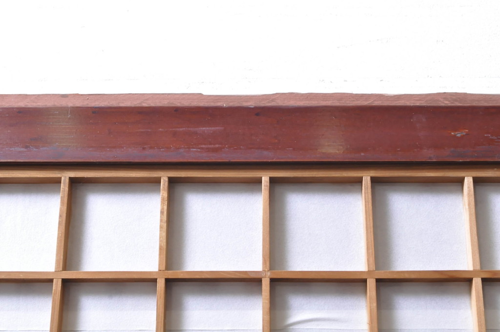 アンティーク建具　上手物!! 高級品 腰板欅(ケヤキ)材 丸面取り縦格子の幅狭格子戸4枚セット(引き戸)(R-068280)