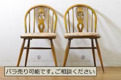 イギリスアンティーク　ERCOL(アーコール)　クッション付き　アザミの透かし彫りが上品な印象を与えるシスルバックチェア2脚セット(椅子、ダイニングチェア、板座チェア、イス)(R-063037)