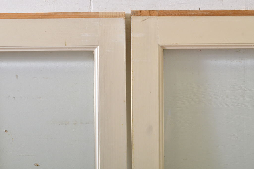 レトロ建具　昭和レトロ　ペイント仕上げ限定　ホワイトペイントが爽やかなガラス戸3枚セット(引き戸、建具)(R-063027)