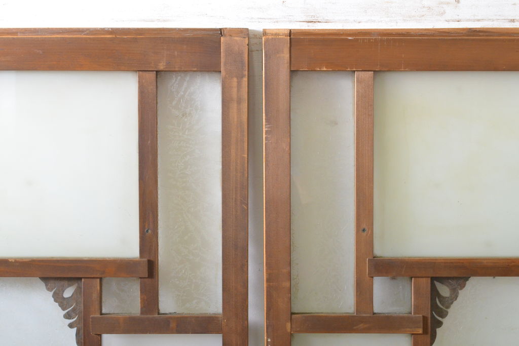 アンティーク建具　大正ロマン　ノスタルジックな雰囲気を醸し出す古い洋館のガラス戸2枚セット(引き戸、建具)(R-062703)