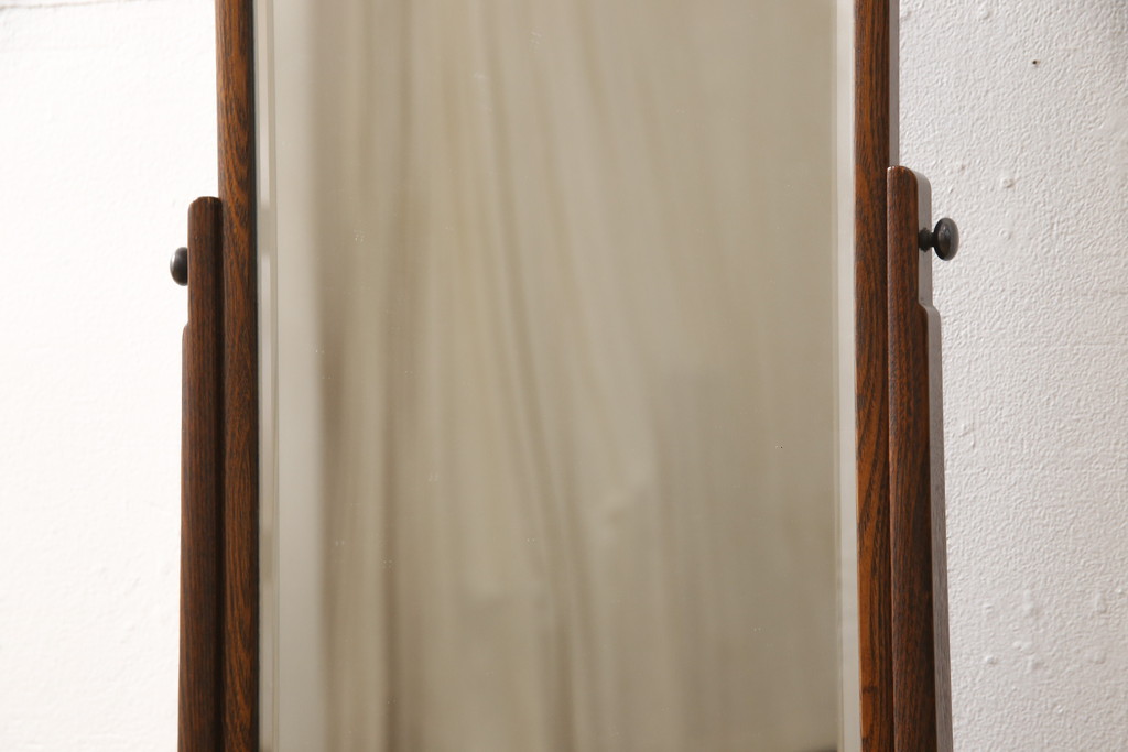 中古　高級品　指物家具　総ケヤキ(欅)材　上品な佇まいが魅力的な漆塗の姿見(ミラー、鏡)(R-058534)